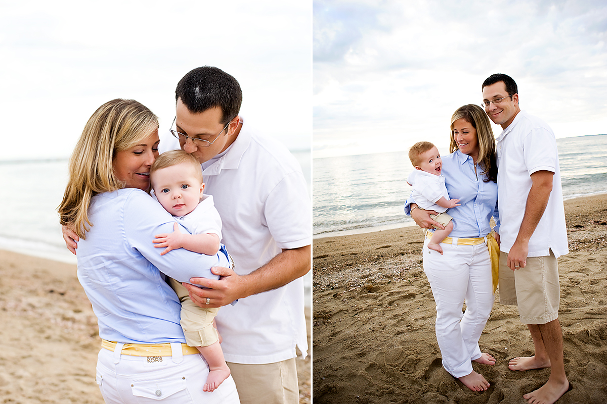 family beach photo session with baby