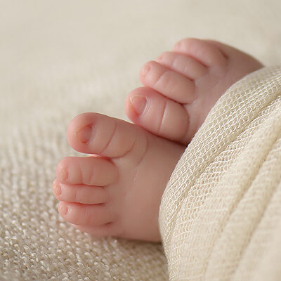 newborn baby detail images by kelli dease