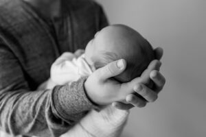 NATURAL NEWBORN PHOTOGRAPHERS AVON CT