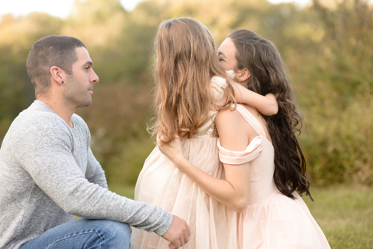 Outdoor Sunset Field Photo Session in Connecticut | CT Children's Photographer | Simsbury Family Photography | CT Photography | www.kellidease.com