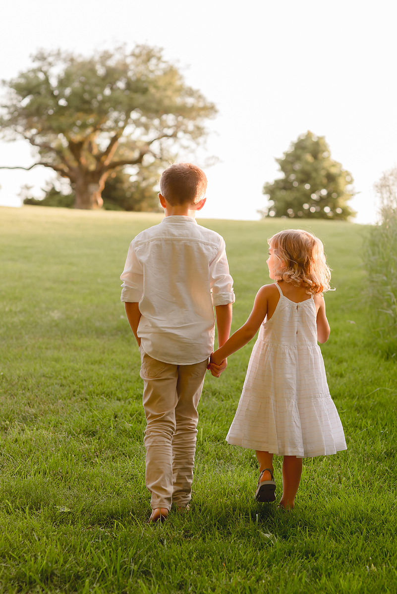 Outdoor Sunset Family Field Session in Connecticut | CT Family Photographer | Hartford County Family Photography | CT Photography | www.kellidease.com