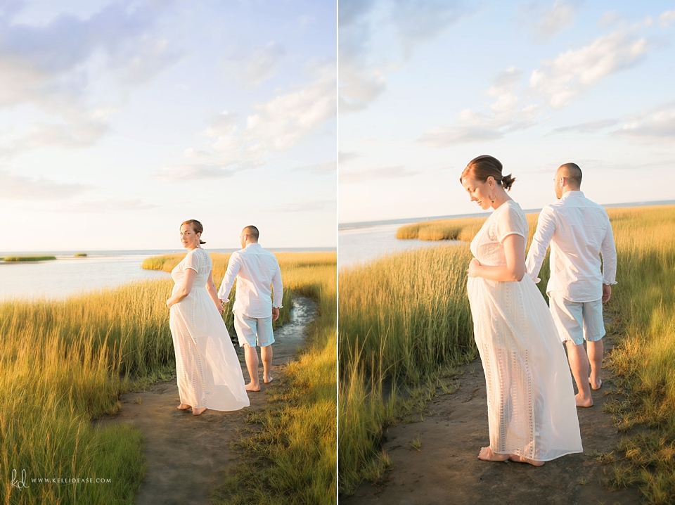 Sunset beach maternity photos | Classic, light and airy maternity photography | Farmington, CT Maternity Photographers | CT Portrait Studio |www.kellidease.com