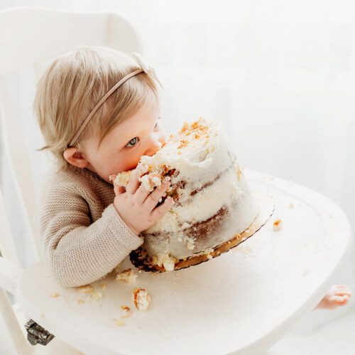 Cake Smash Birthday Photo Shoot Connecticut | Simple, light and airy childrens photography | Farmington, CT Child and Family Photographers
