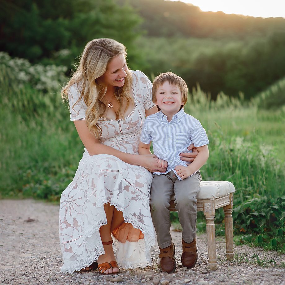 Outdoor family and child mini sessions set in a beautiful Simsbury, CT field