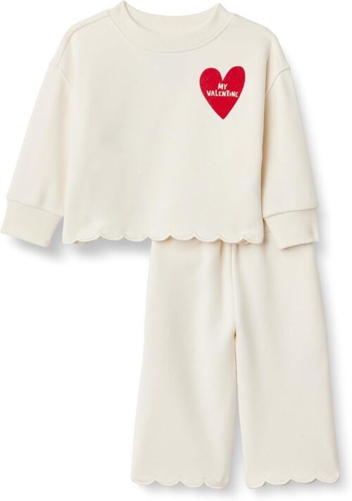 Amazon Essentials x Sofia Grainge